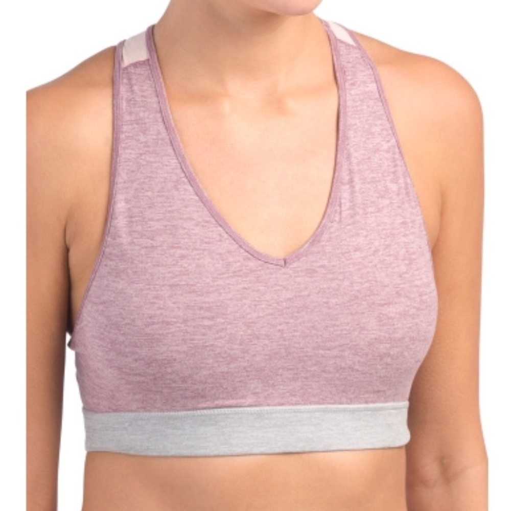 Colorblock sports bra
